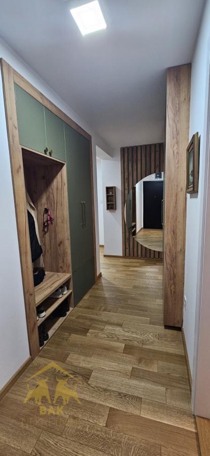 Četvorosoban stan, 80 m², Nova Detelinara, Novi Sad, 5/6