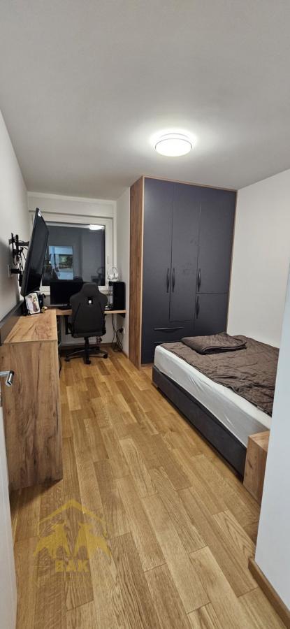 Četvorosoban stan, 80 m², Nova Detelinara, Novi Sad, 5/6
