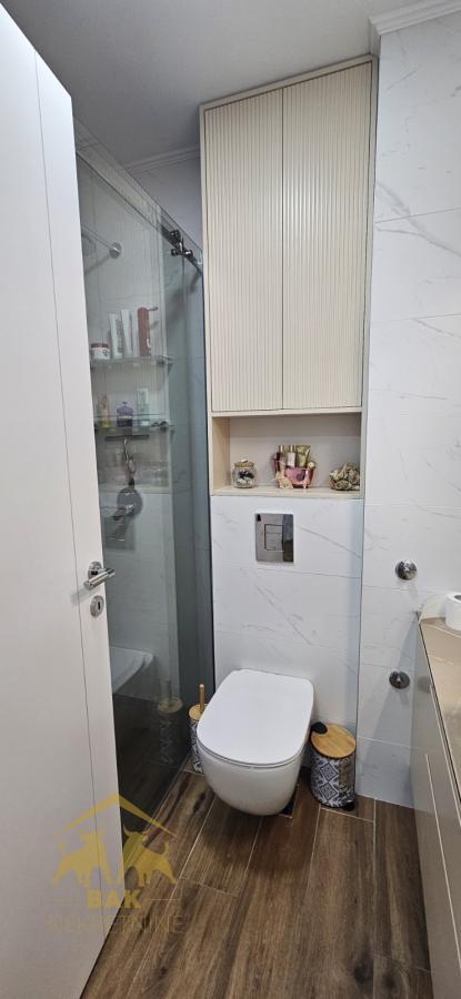 Četvorosoban stan, 80 m², Nova Detelinara, Novi Sad, 5/6