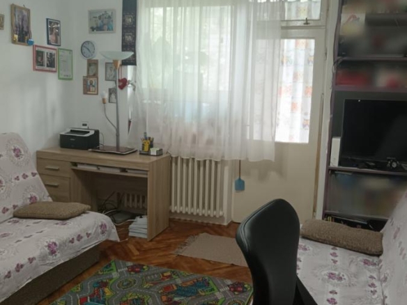Dvosoban stan na Podbari