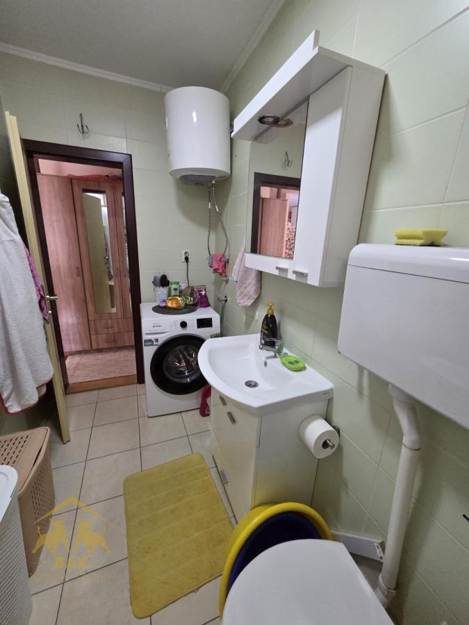 Fantastičan dvosoban stan na Severnom Telepu u blizini Bul.Patrijarha Pavla i Futoškog puta
