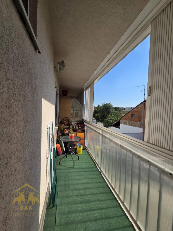 Fantastičan dvosoban stan na Severnom Telepu u blizini Bul.Patrijarha Pavla i Futoškog puta