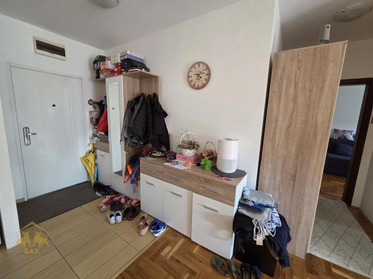 Fantastičan dvosoban stan na Severnom Telepu u blizini Bul.Patrijarha Pavla i Futoškog puta