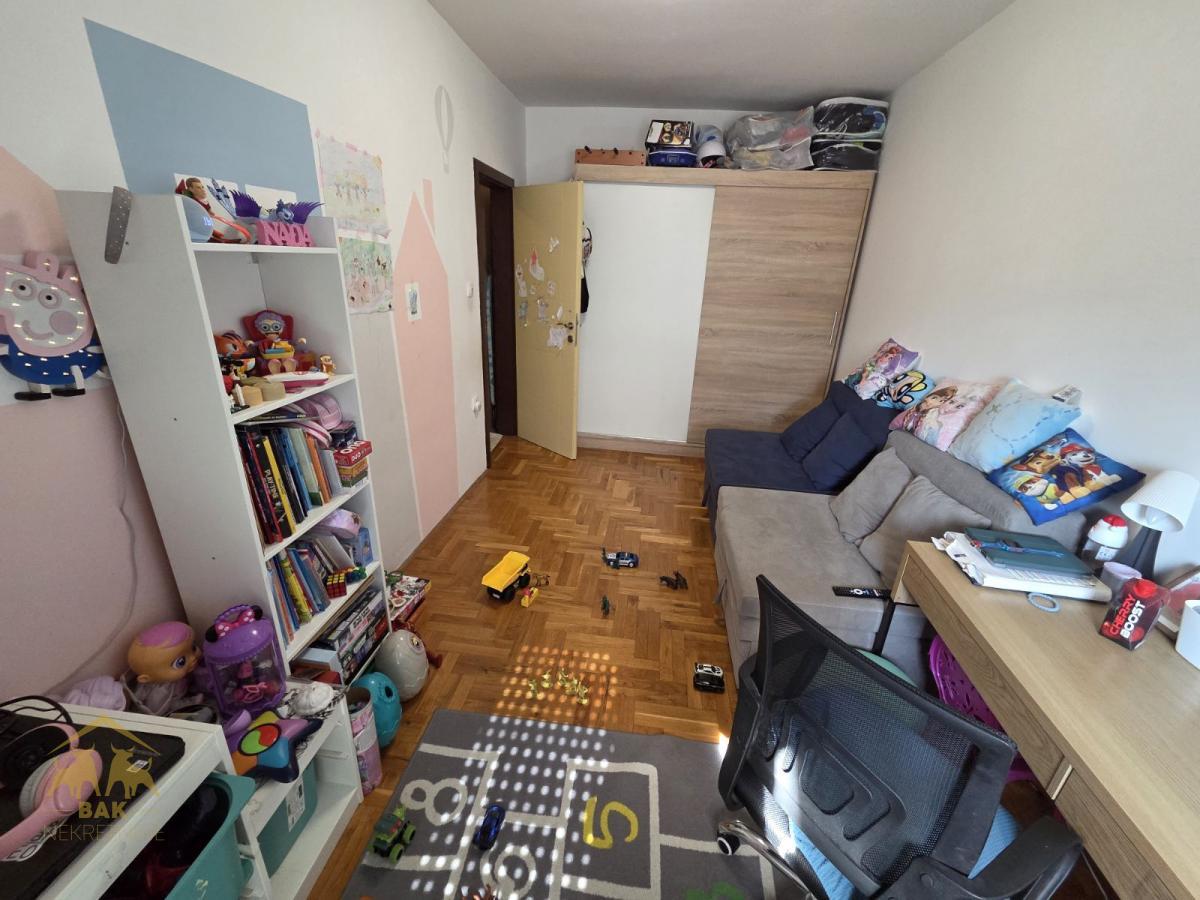 Fantastičan dvosoban stan na Severnom Telepu u blizini Bul.Patrijarha Pavla i Futoškog puta