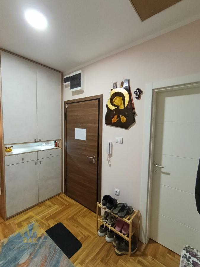 Fenomenalan-cetvorosoban-stan-na-granici-Podbare-i-Salajke-31 Fenomenalan četvorosoban stan na granici Podbare i Salajke