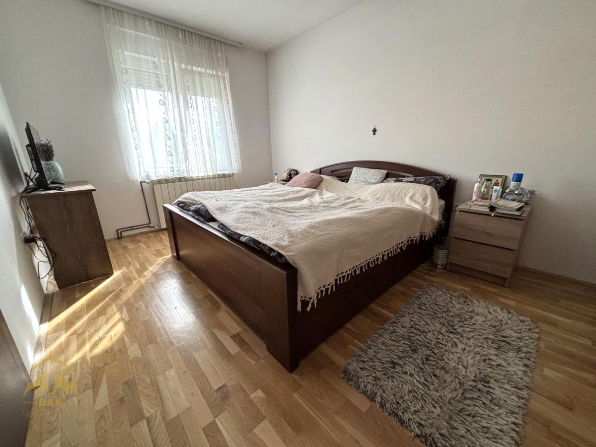 Fenomenalna porodična kuća na Čardaku