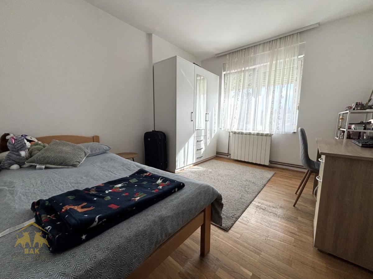 Fenomenalna porodična kuća na Čardaku