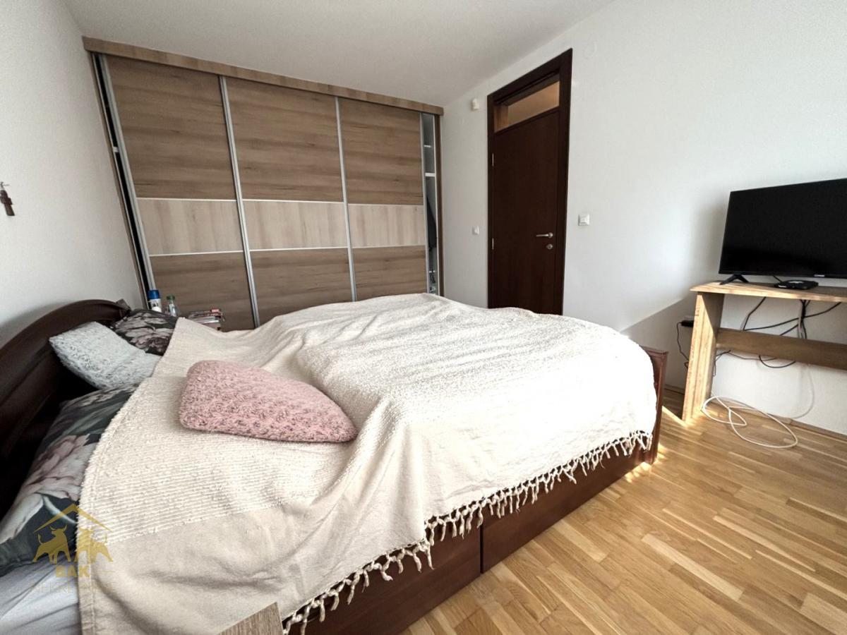 Fenomenalna porodična kuća na Čardaku