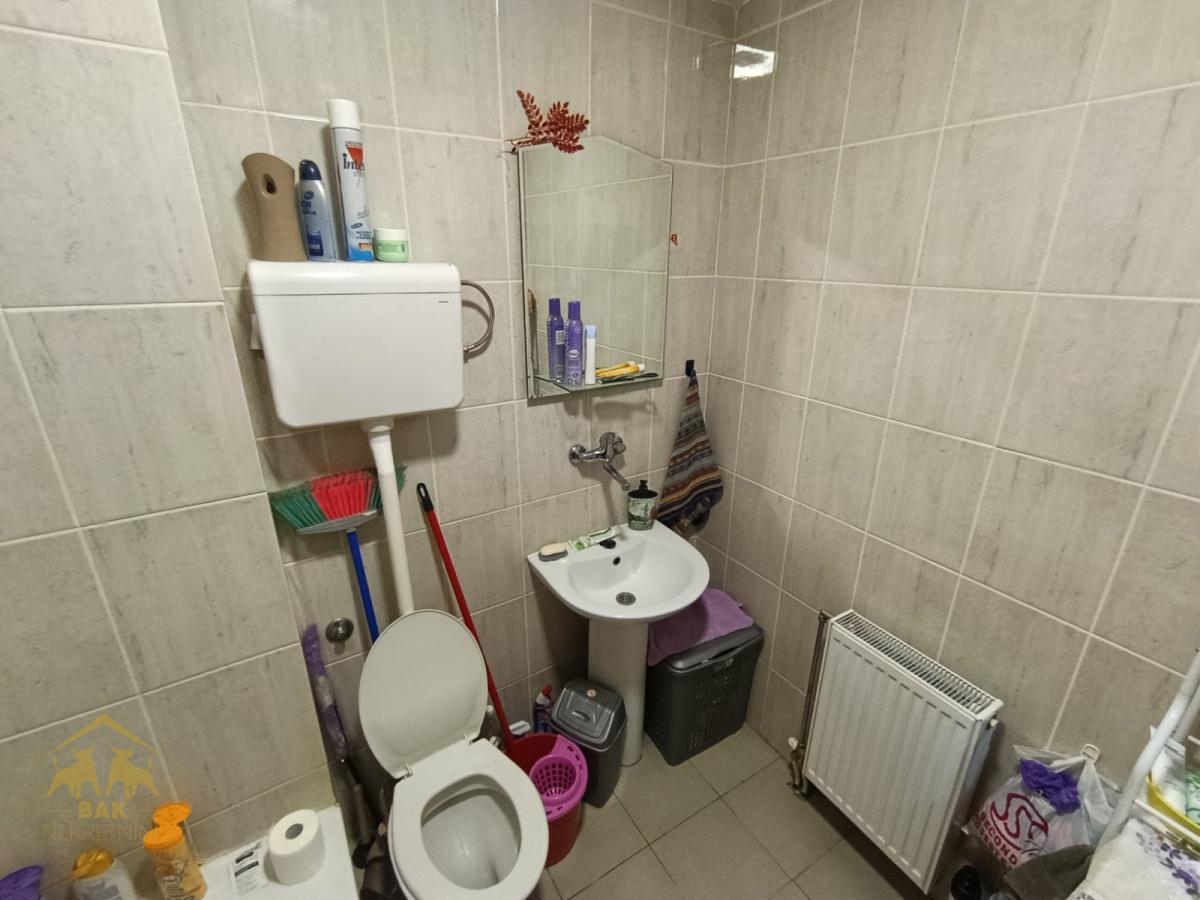 Funkcionalan jednosoban stan na Bulevaru kod Futoške pijace