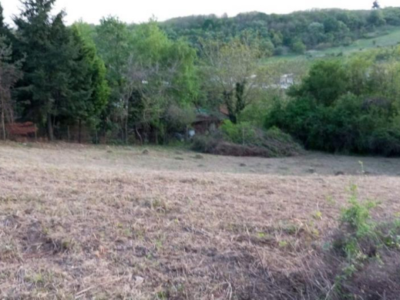 Gradjevinski plac u blizini vinarije Kovačević