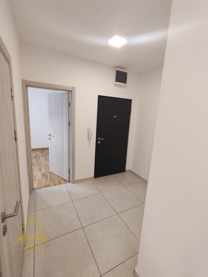 Jednoiposoban stan iza Lidla na Limanu