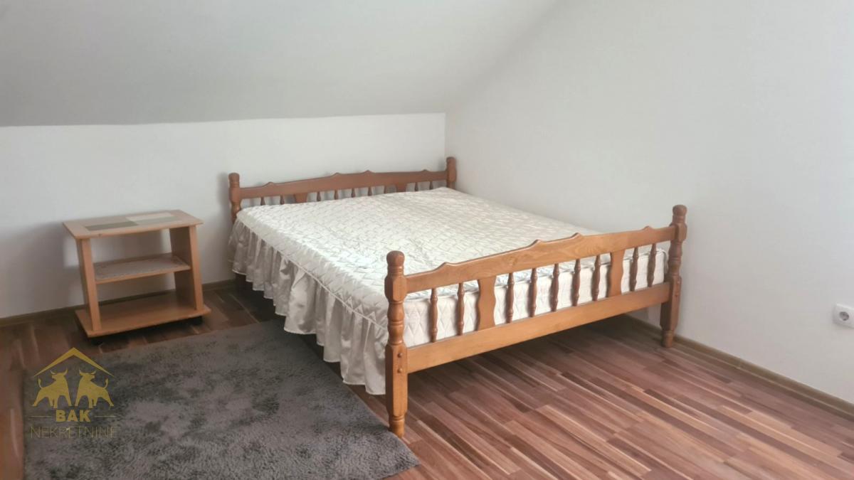Komforan stan u kući na Adicama