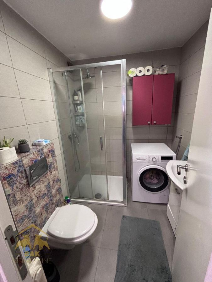 Odličan trosoban stan na Limanu IV