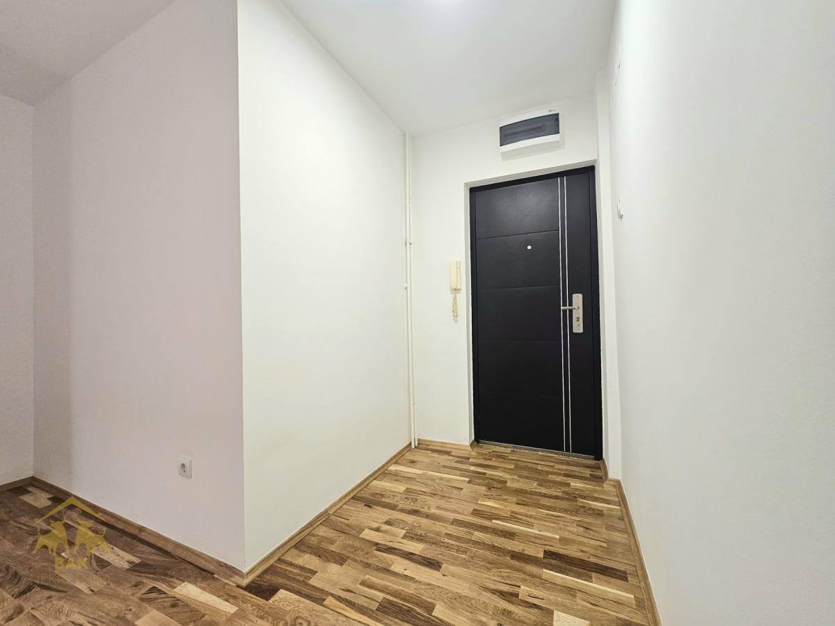 Komforan-trosoban-stan-na-Novom-Naselju-13 Komforan trosoban stan na Novom Naselju