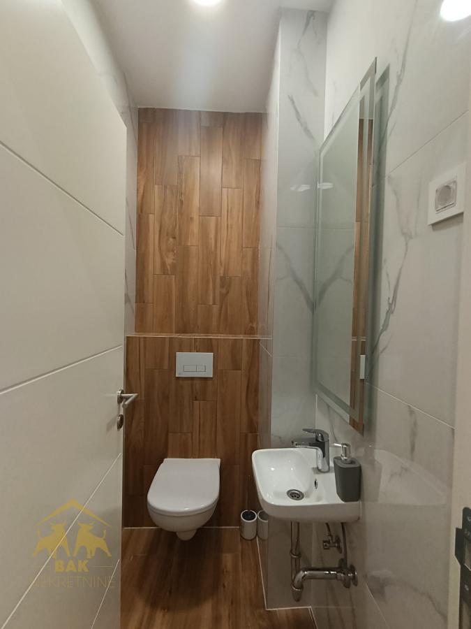 Luksuzan stan sa privatnim SPA i pogledom na Frušku goru – AVENIJA GARDEN