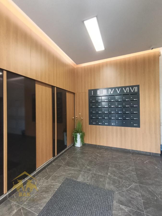 Luksuzan stan sa privatnim SPA i pogledom na Frušku goru – AVENIJA GARDEN