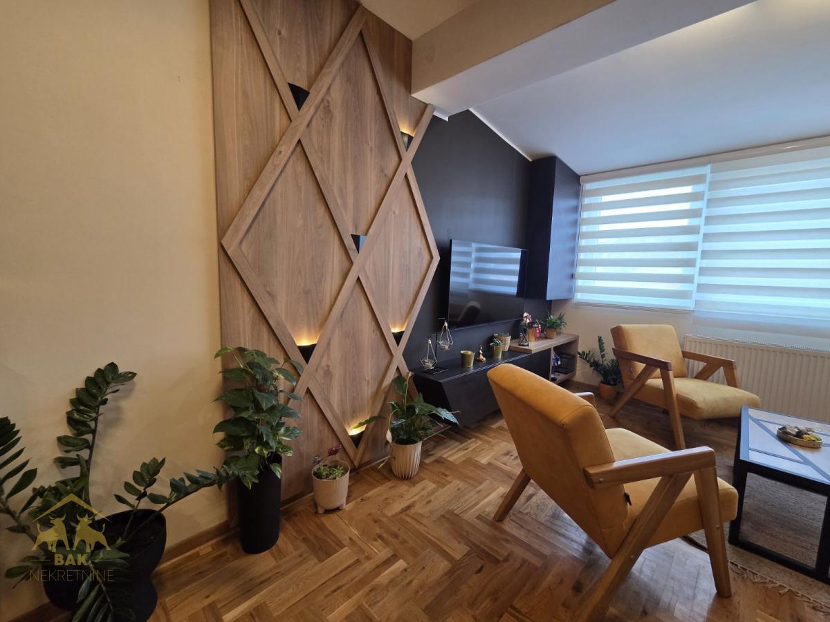 Lux-cetvorosoban-duplex-na-Novoj-Detelinari-2 Lux četvorosoban duplex na Novoj Detelinari