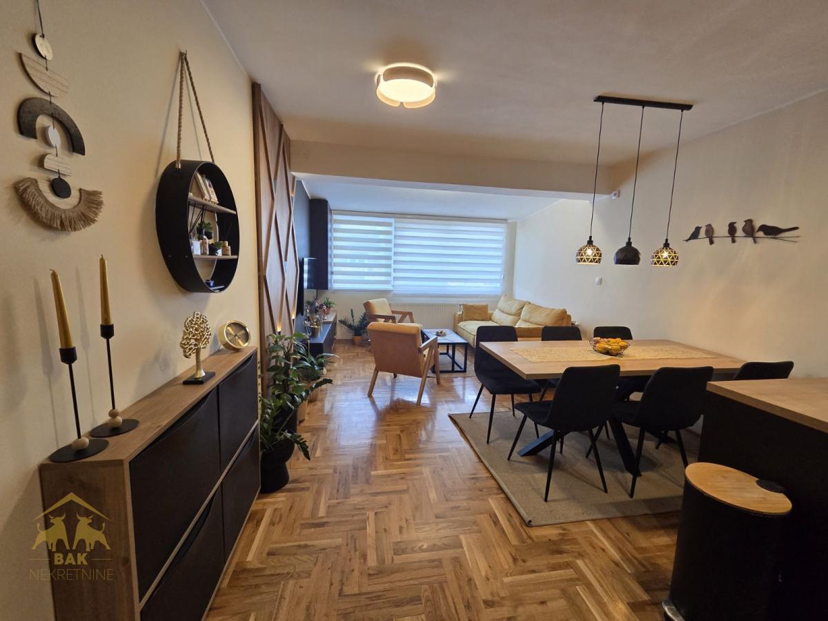Lux-cetvorosoban-duplex-na-Novoj-Detelinari-4 Lux četvorosoban duplex na Novoj Detelinari