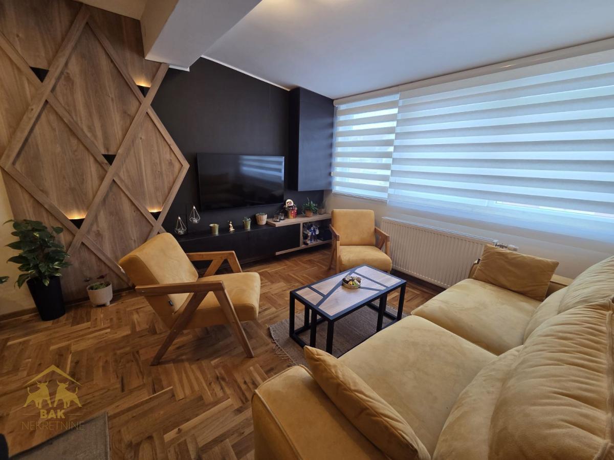 Lux-cetvorosoban-duplex-na-Novoj-Detelinari Lux četvorosoban duplex na Novoj Detelinari