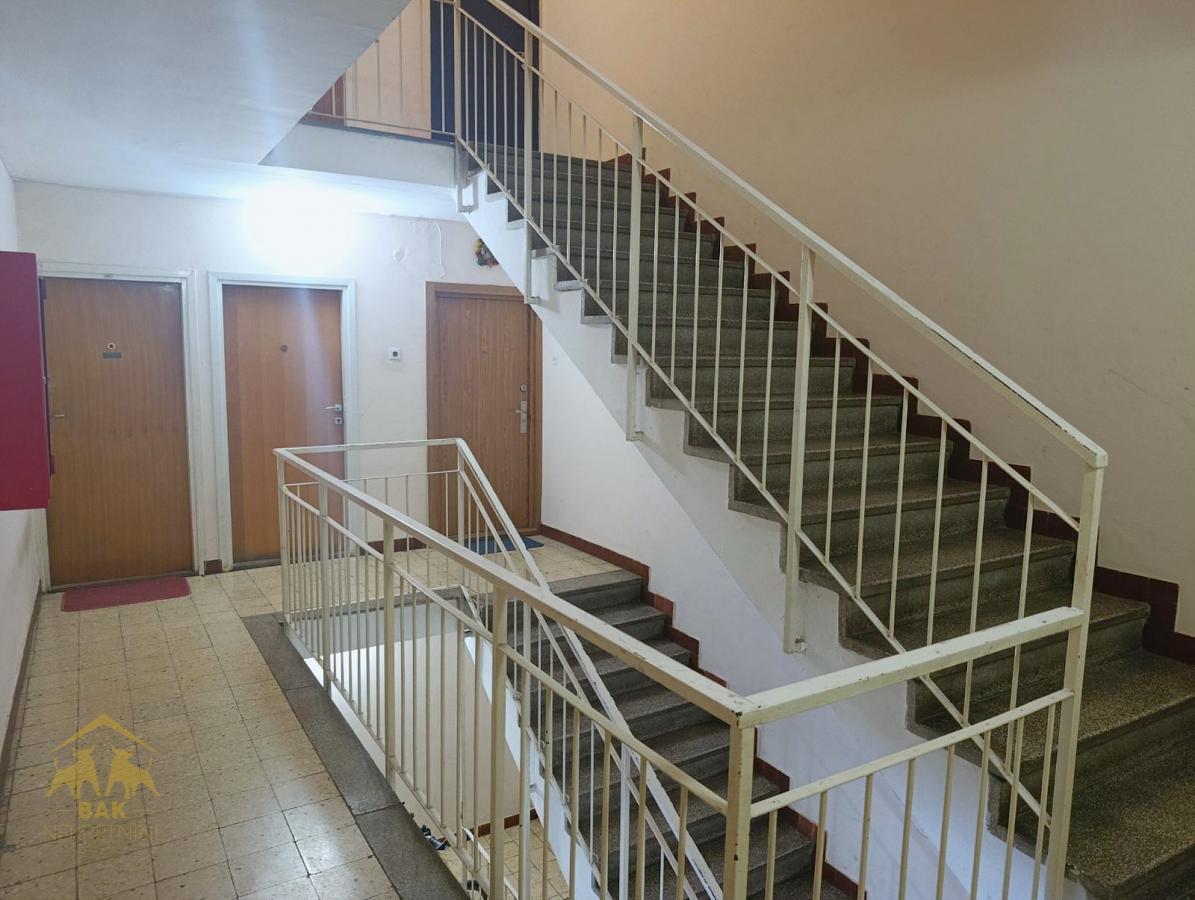 Moderan četvorosoban stan u mirnom delu Grbavice