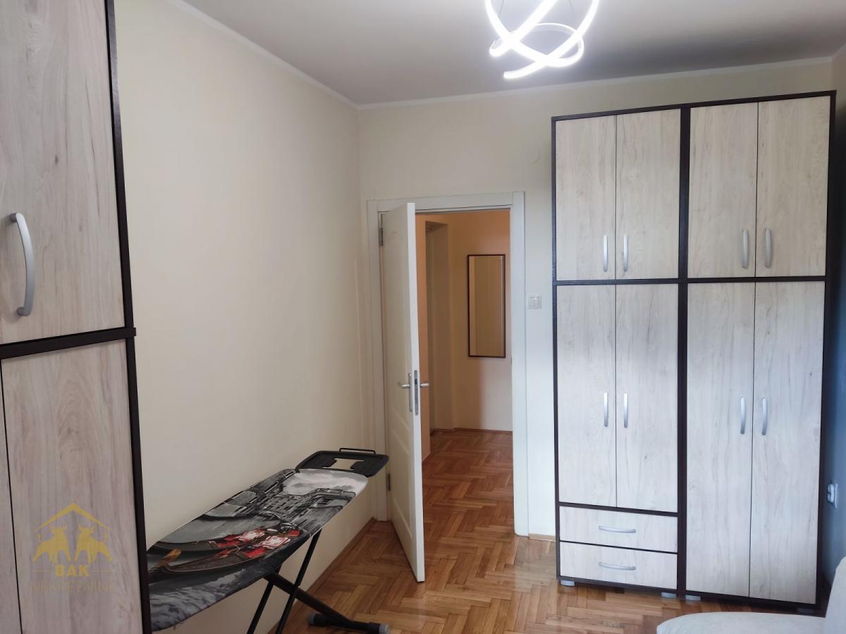 Odličan dvosoban stan u neposrednoj blizini Bulevara Evrope