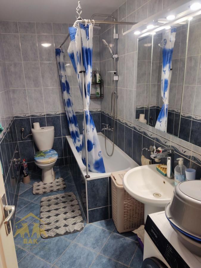 Odličan dvosoban stan u neposrednoj blizini Bulevara Evrope