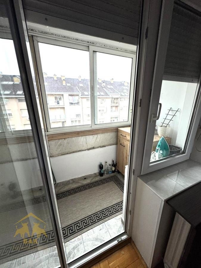 Odličan namešten trosoban DUPLEX na Novoj Detelinari