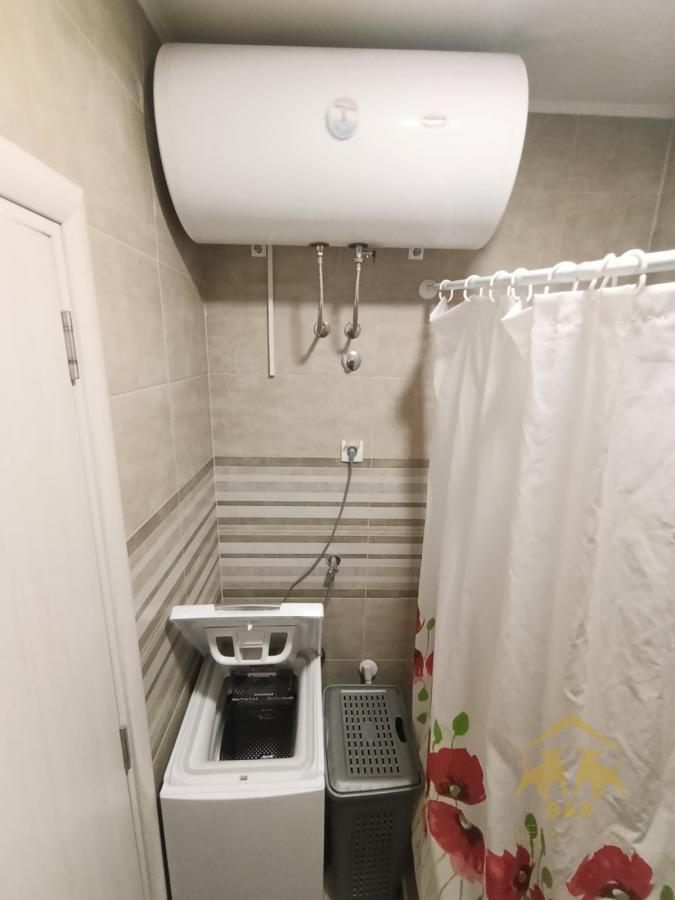 Prelep dvosoban stan na Novoj Detelinari