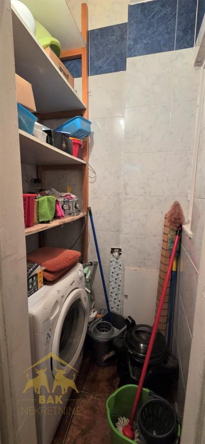 Salonski dvosoban stan u strogom centru grada