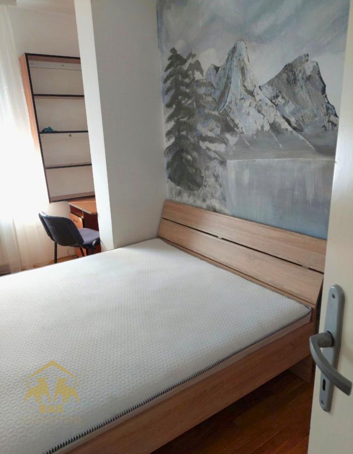 Trosoban stan na Novoj Detelinari